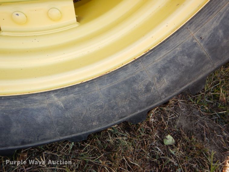 image for item DS6283 2000 John Deere 6405  MFWD tractor