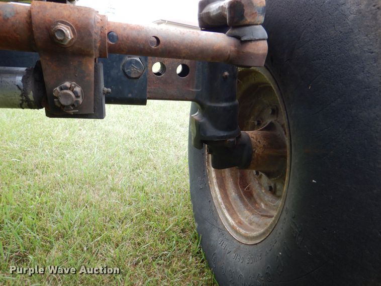 image for item DS8177 1978 Allis-Chalmers 7020  tractor