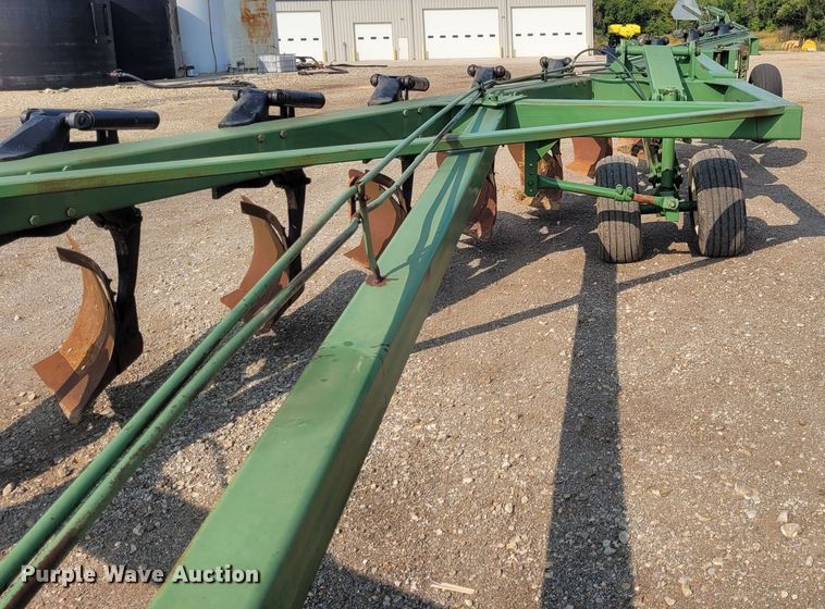 image for item FC9180 Blanchat 10  bottom plow