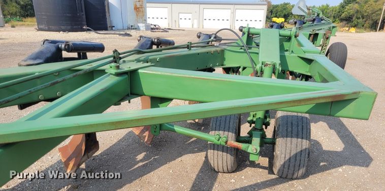 image for item FC9180 Blanchat 10  bottom plow
