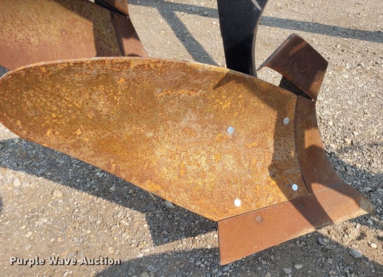 image for item FC9180 Blanchat 10  bottom plow