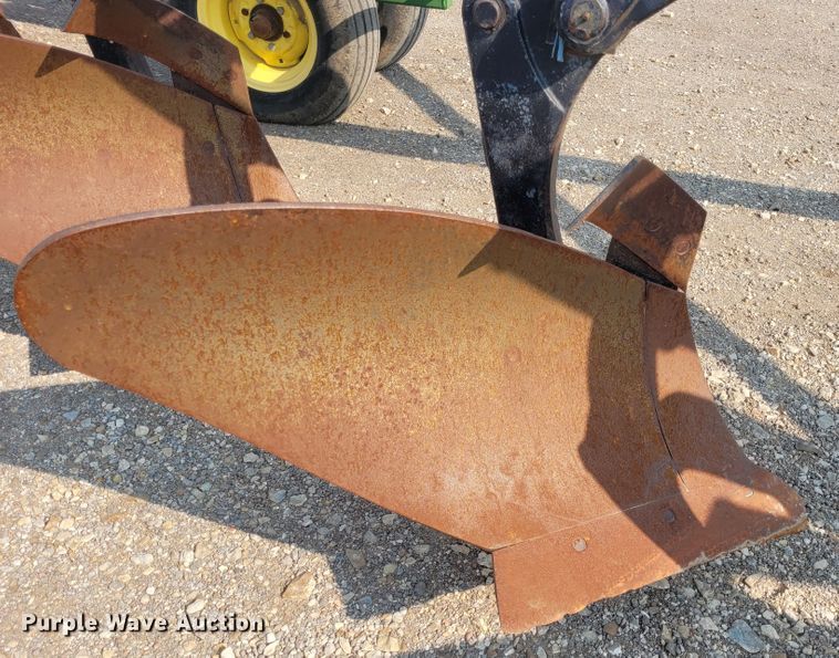 image for item FC9180 Blanchat 10  bottom plow