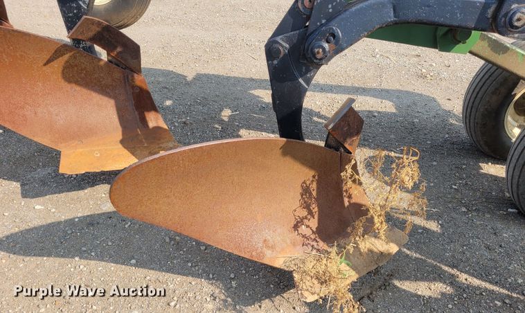 image for item FC9180 Blanchat 10  bottom plow