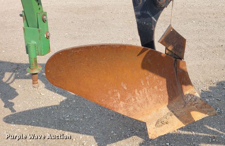 image for item FC9180 Blanchat 10  bottom plow