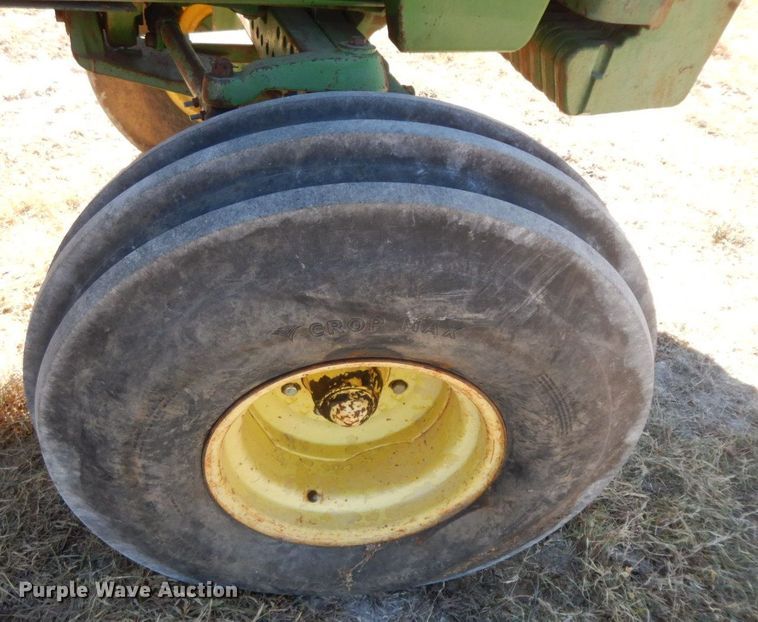 image for item HF9390 1980 John Deere 4840  tractor