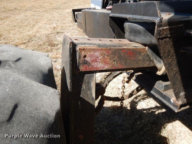 image for item HF9391 Willmar 745  sprayer