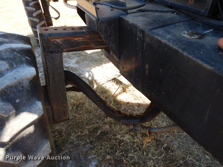 image for item HF9391 Willmar 745  sprayer