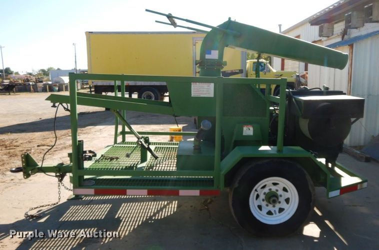 image for item HF9393 Straw blower