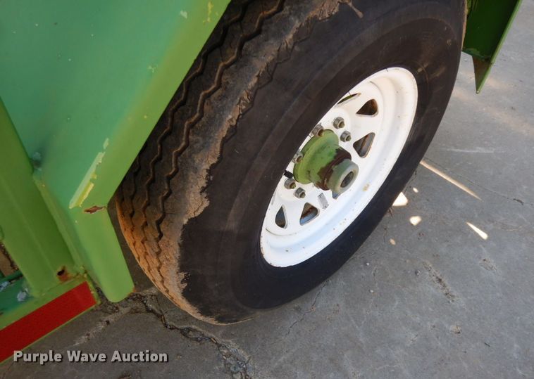 image for item HF9393 Straw blower