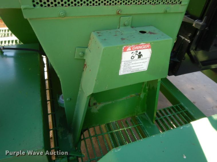 image for item HF9393 Straw blower