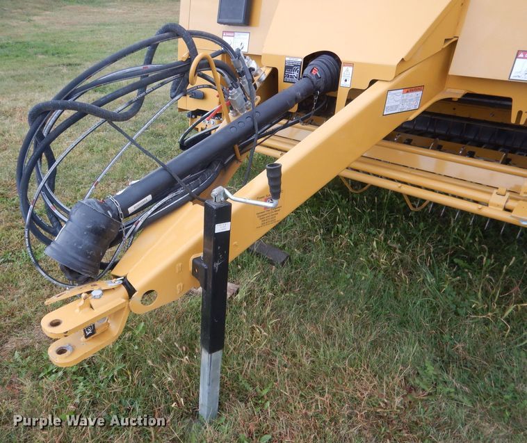 image for item HU9452 2021 Vermeer 605N Cornstalk Special  round baler