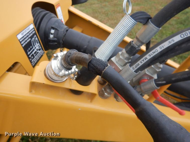 image for item HU9452 2021 Vermeer 605N Cornstalk Special  round baler