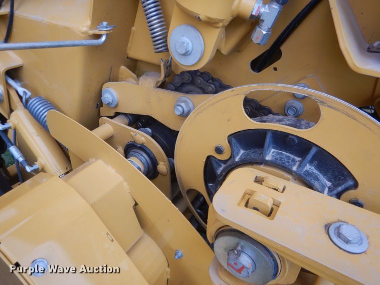 image for item HU9452 2021 Vermeer 605N Cornstalk Special  round baler