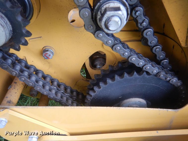 image for item HU9452 2021 Vermeer 605N Cornstalk Special  round baler