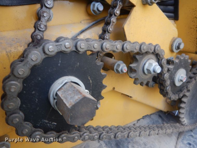 image for item HU9452 2021 Vermeer 605N Cornstalk Special  round baler