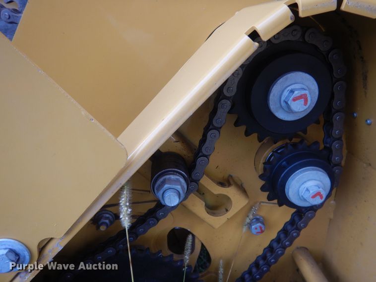 image for item HU9452 2021 Vermeer 605N Cornstalk Special  round baler