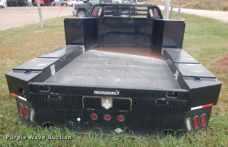 image for item HU9453 Pronghorn  flatbed