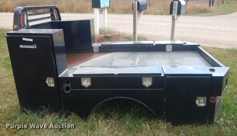 image for item HU9453 Pronghorn  flatbed