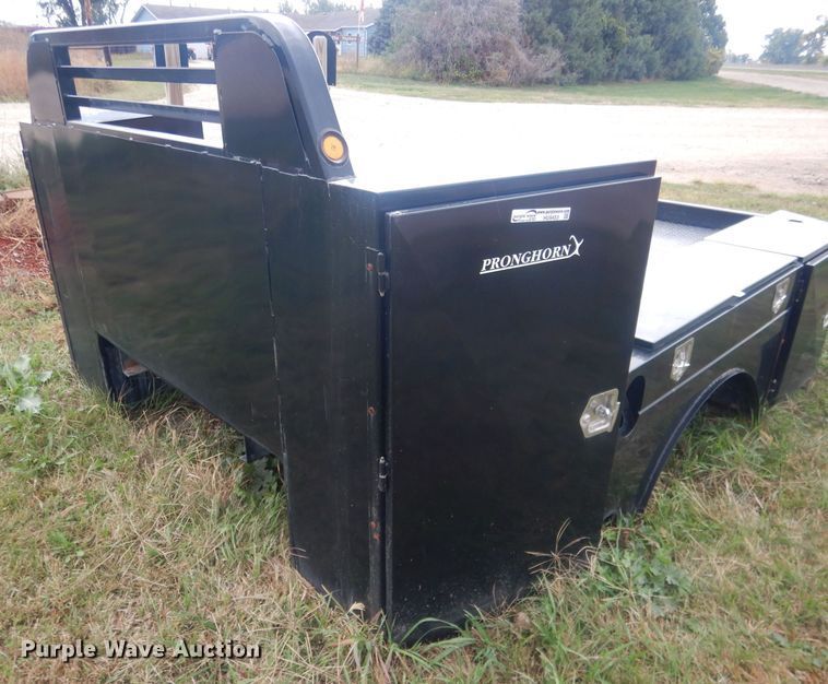 image for item HU9453 Pronghorn  flatbed