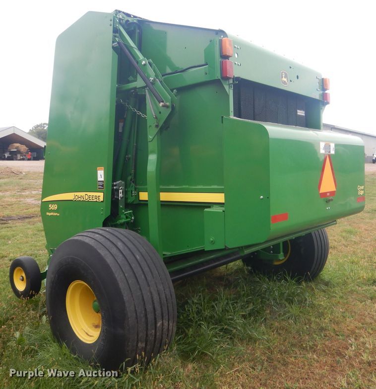 image for item HU9454 John Deere 569  round baler