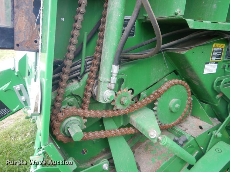 image for item HU9454 John Deere 569  round baler