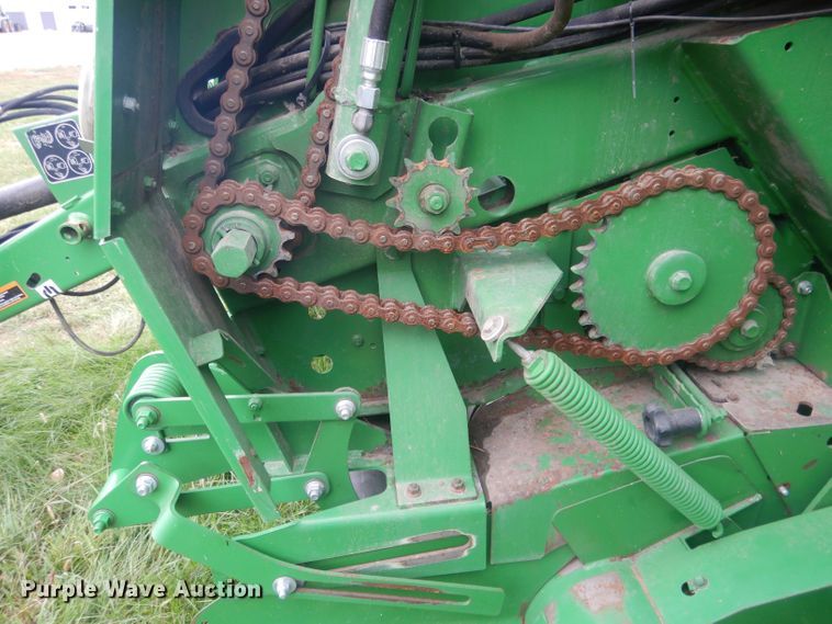 image for item HU9454 John Deere 569  round baler