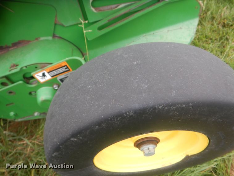 image for item HU9454 John Deere 569  round baler