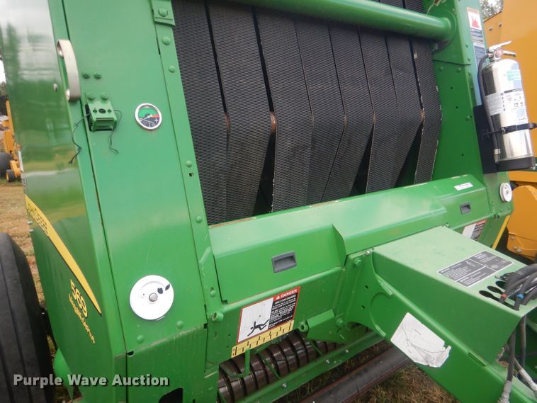 image for item HU9456 2013 John Deere 569  round baler
