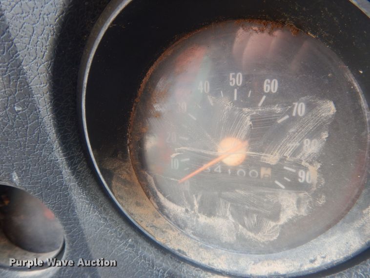 image for item HU9457 1973 Chevrolet C60  grain truck