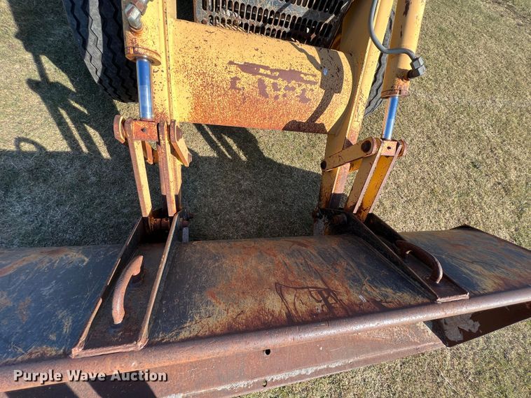 image for item HX9915 Ford  landscape tractor