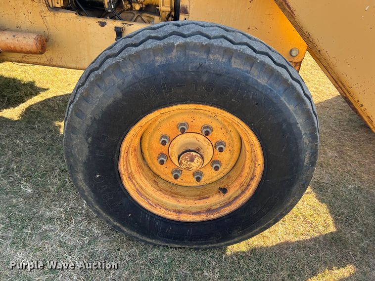 image for item HX9915 Ford  landscape tractor