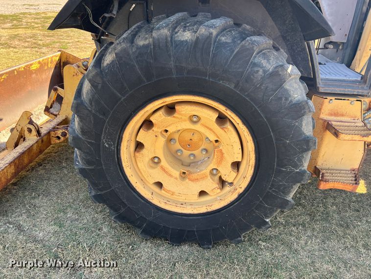 image for item HX9915 Ford  landscape tractor