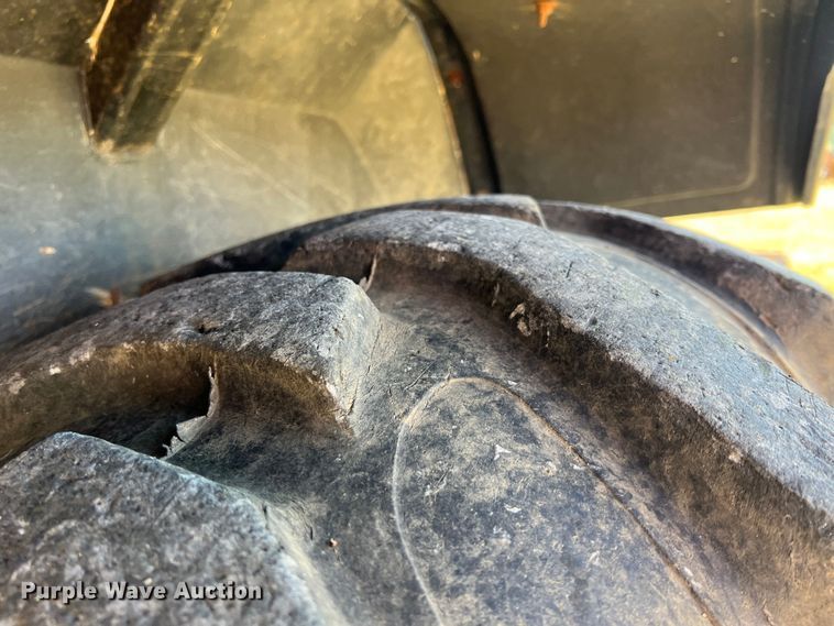 image for item HX9915 Ford  landscape tractor