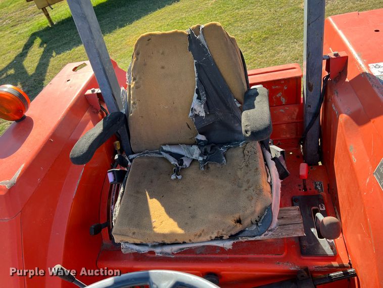 image for item HX9920 Kubota M5700  MFWD tractor