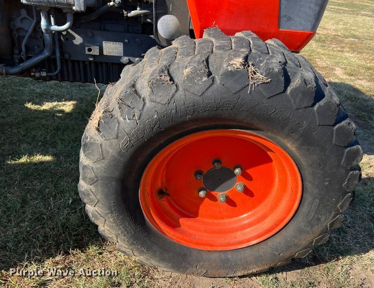image for item HX9920 Kubota M5700  MFWD tractor
