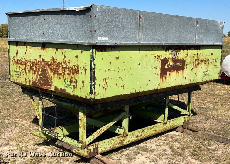 image for item HX9922 FarMech  gravity wagon body