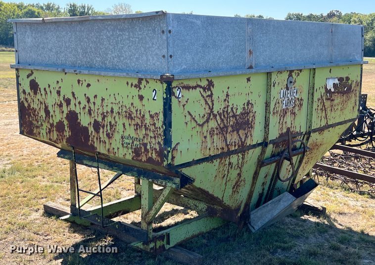 image for item HX9922 FarMech  gravity wagon body