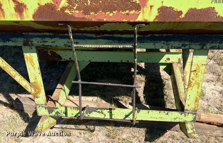 image for item HX9922 FarMech  gravity wagon body