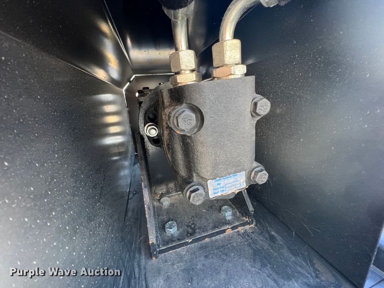 image for item HX9931 Wolverine  72" W skid steer rotary mower