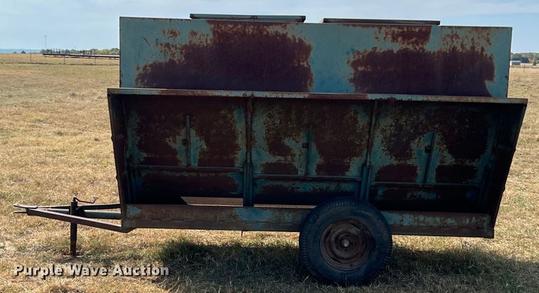 image for item HX9936 Creep feeder