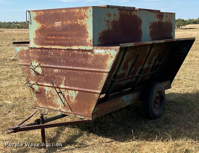 image for item HX9936 Creep feeder