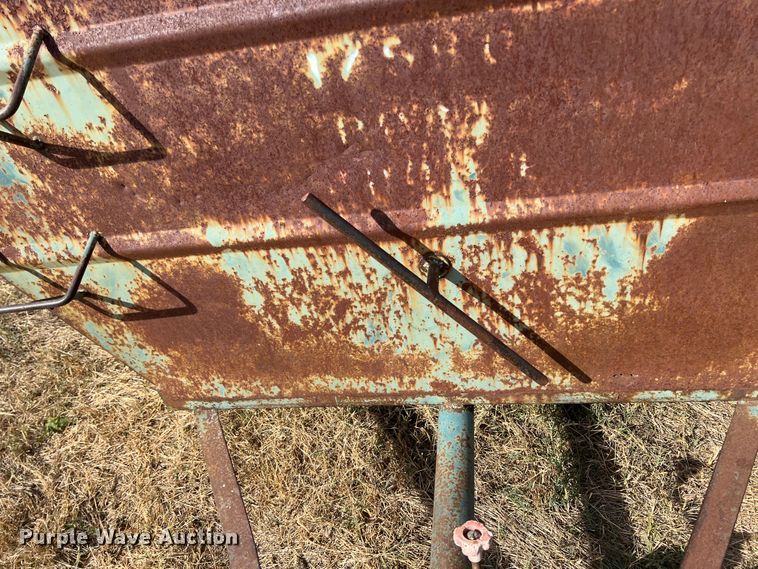 image for item HX9936 Creep feeder