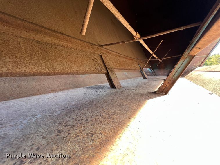 image for item HX9936 Creep feeder