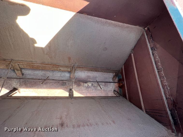 image for item HX9936 Creep feeder