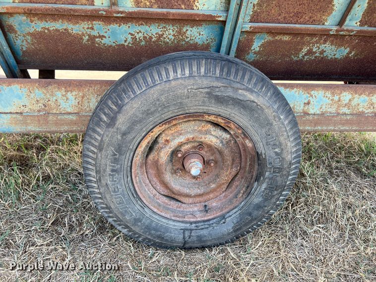 image for item HX9936 Creep feeder