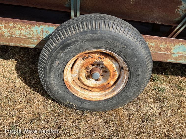 image for item HX9936 Creep feeder