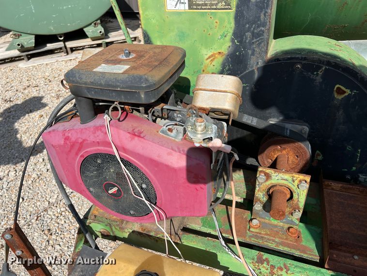 image for item HX9937 John Deere 162  lawn vacuum