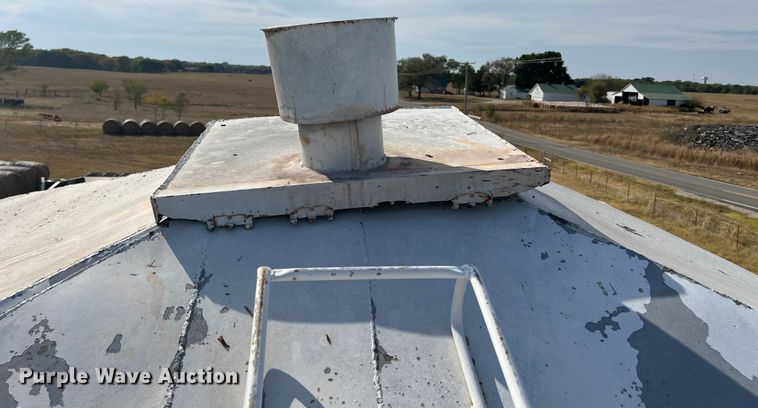 image for item HX9939 Feed Bin