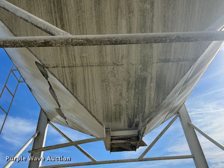 image for item HX9940 Feed bin