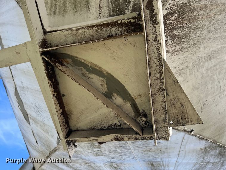 image for item HX9940 Feed bin